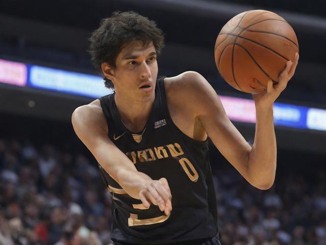 开云体育_ NBA中的小球战术：如何颠覆传统？，nba小球阵容