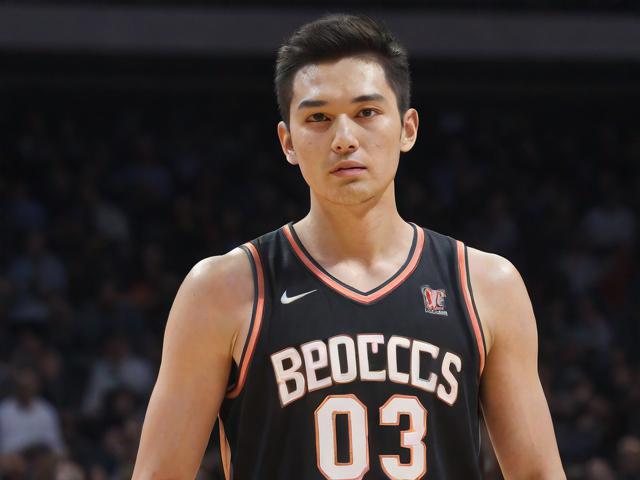 开云体育_ NBA季后赛的关键时刻：历史对决的回顾，nba季后赛录像回放2019