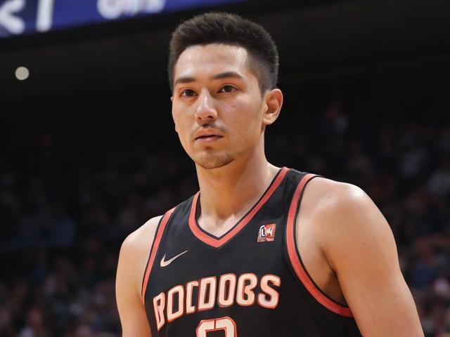 开云体育_ NBA流行趋势：小球战术的崛起与挑战，nba哪些是小球市