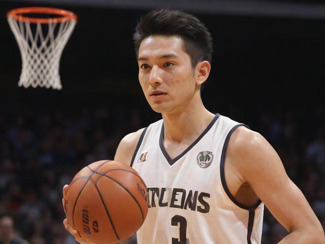 开云体育_ NBA球队的转会动态：分析关键交易的影响，nba转会市场什么时候关闭