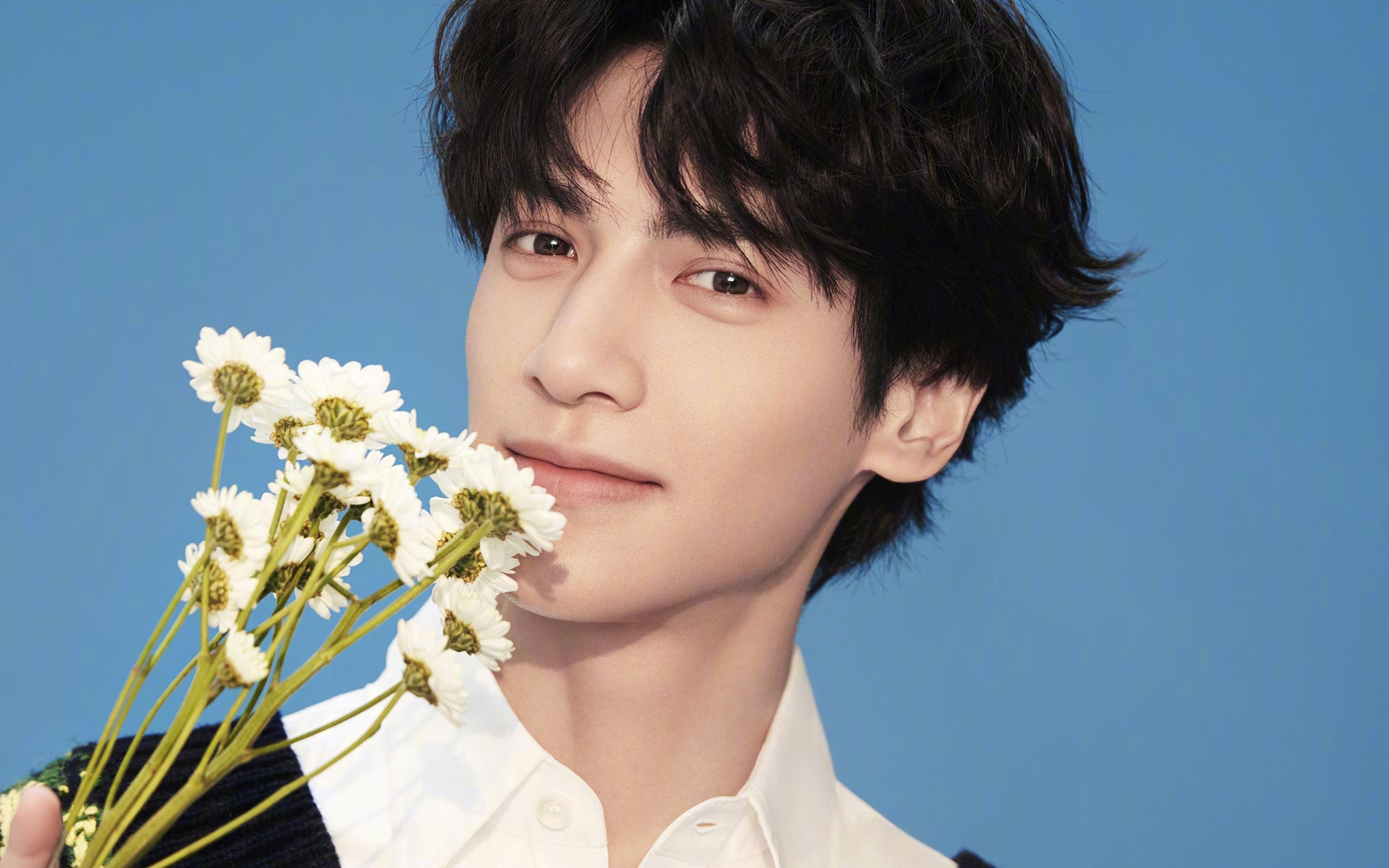 Black & White & Read All Over