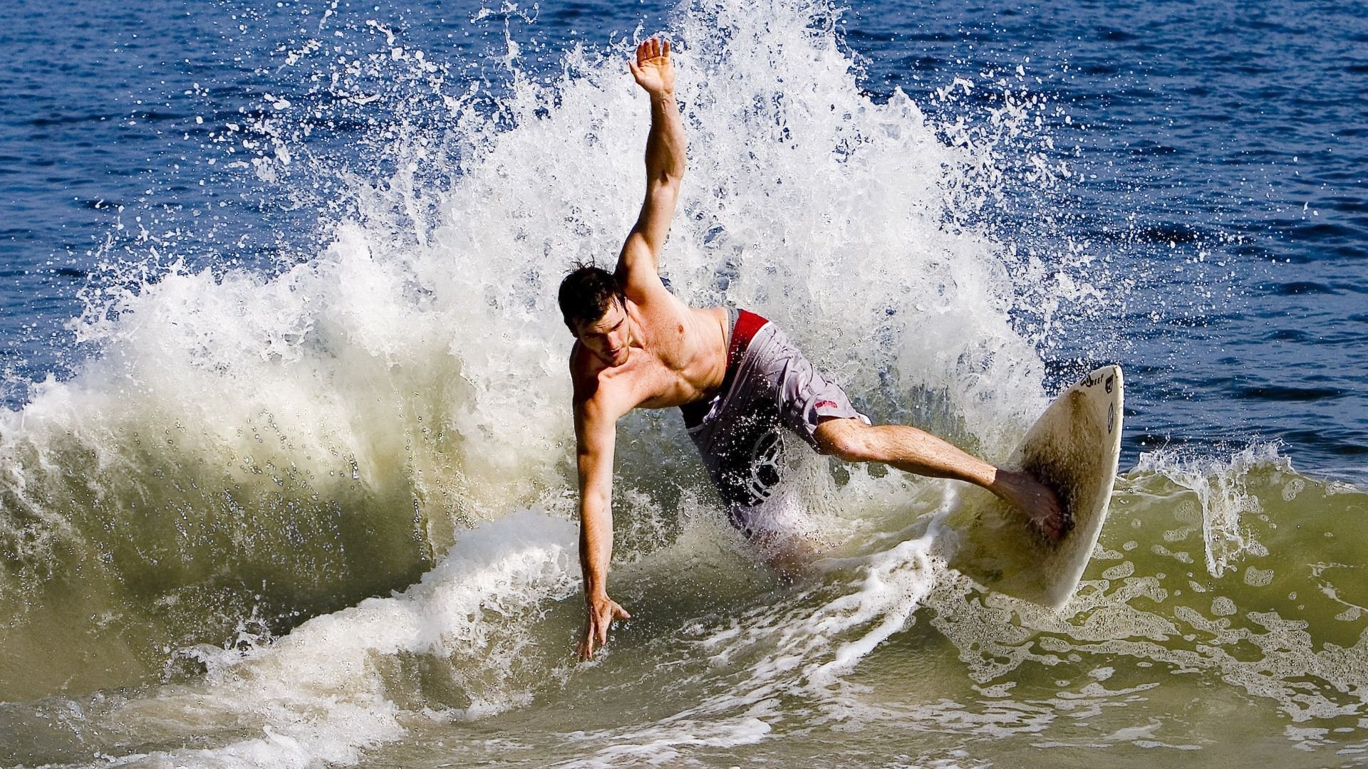 史上最大距离三分！库里在火箭比赛中命中远投纪录，库里投过最远的三分
